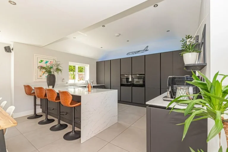25 Church Road Totternhoe_Kitchen